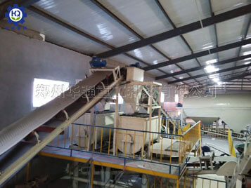 新型有機肥生產線現(xiàn)場